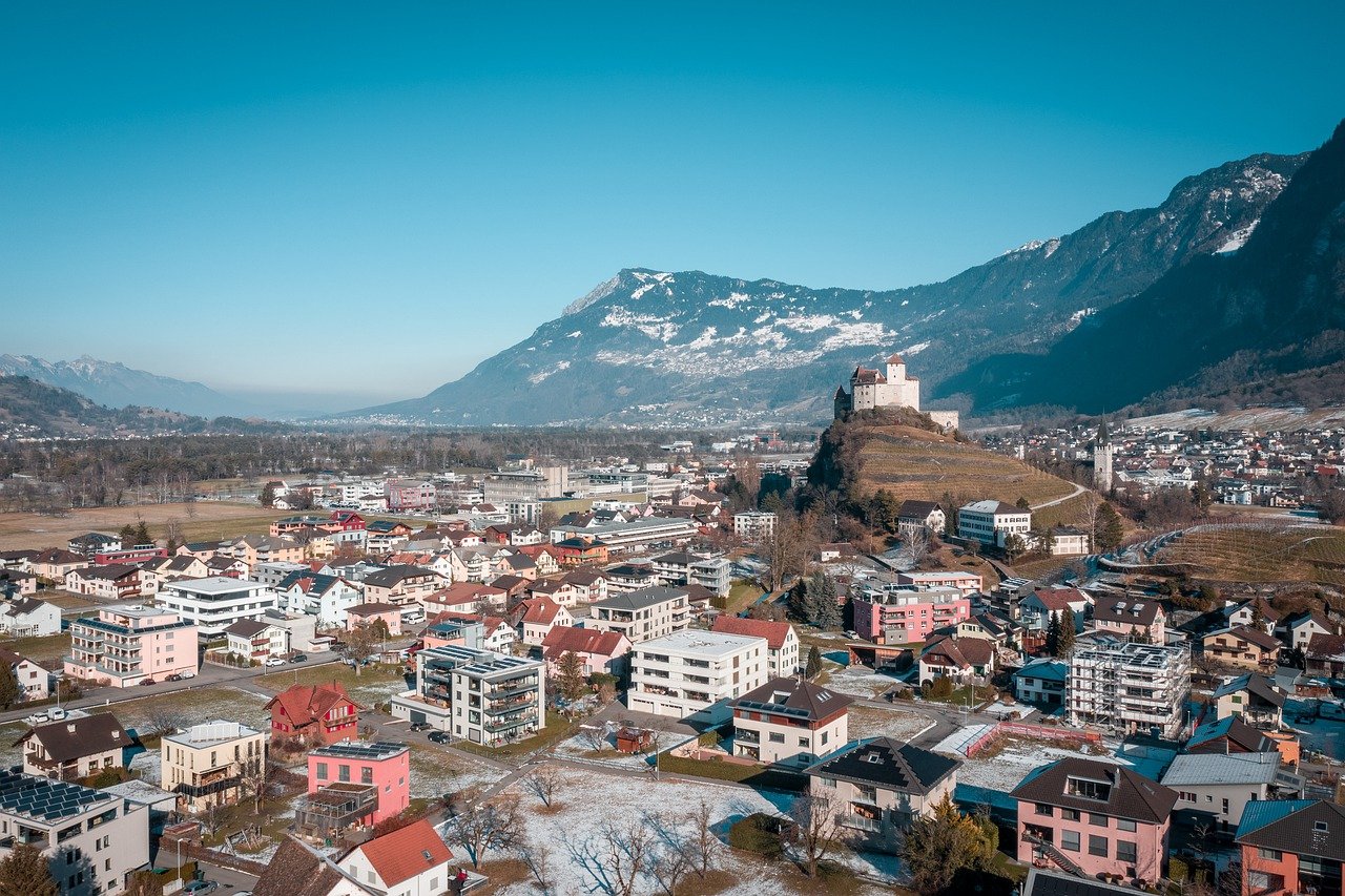 balzers castello paese