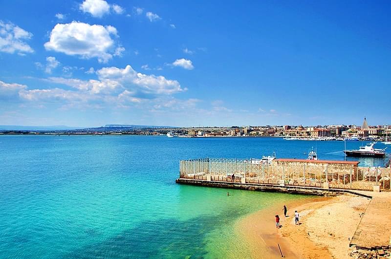 spiaggia in ortigia